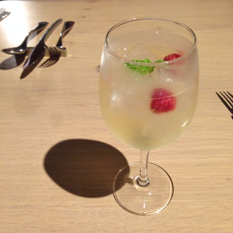 サングリア ビアンコ(ワールドキッチン （WORLD KITCHEN）)