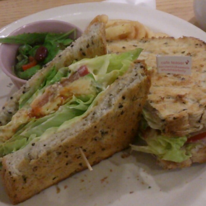 エビとアボガドのサンドイッチ(ティーザー)