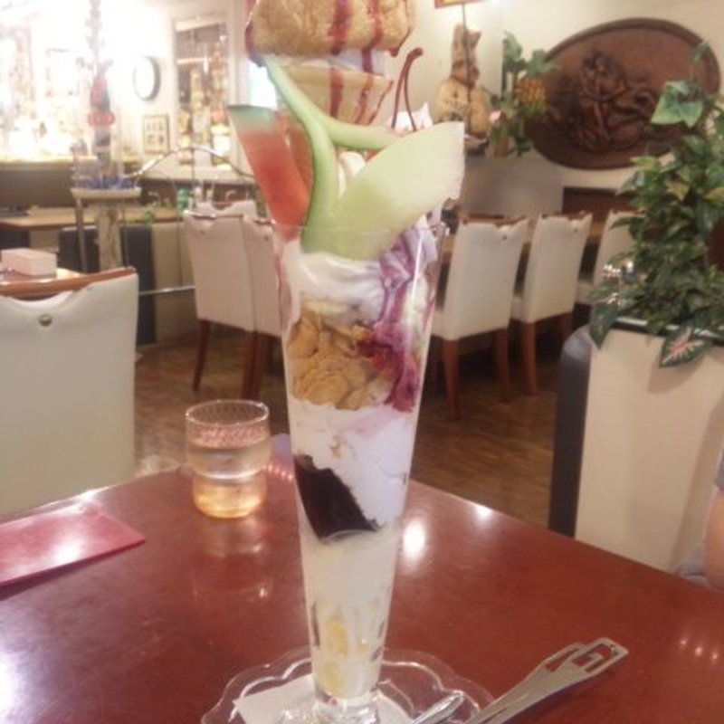 チャンピオンパフェ(カフェオリンピック)