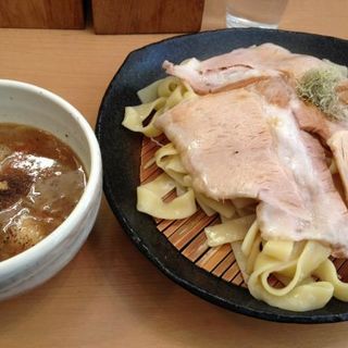 (とろ肉つけ麺 魚とん)