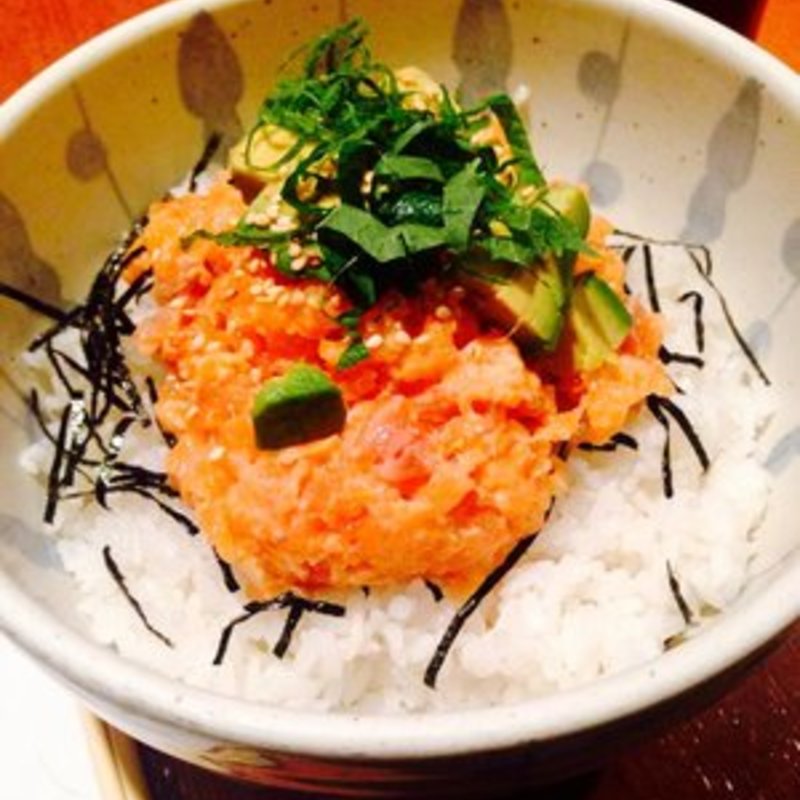 salmon tartar don(SOBAYA)