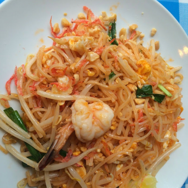 パッタイ(タイ屋台料理 ティーヌン 市ヶ谷店)