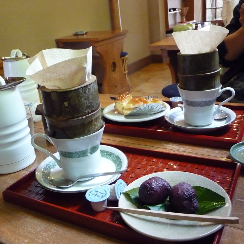 コーヒー（ケーキ又は和菓子つき）(指月庵 （しげつあん）)