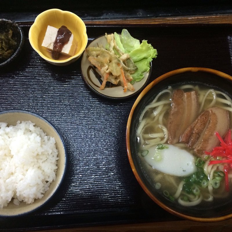 沖縄そば定食(いちゃりば)