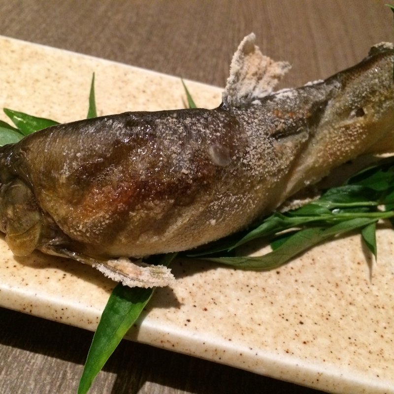 若鮎塩焼き(旬菜酒房 さ蔵-さくら-)