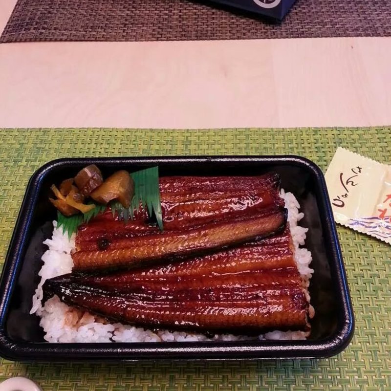 うな重(日本料理丸治)