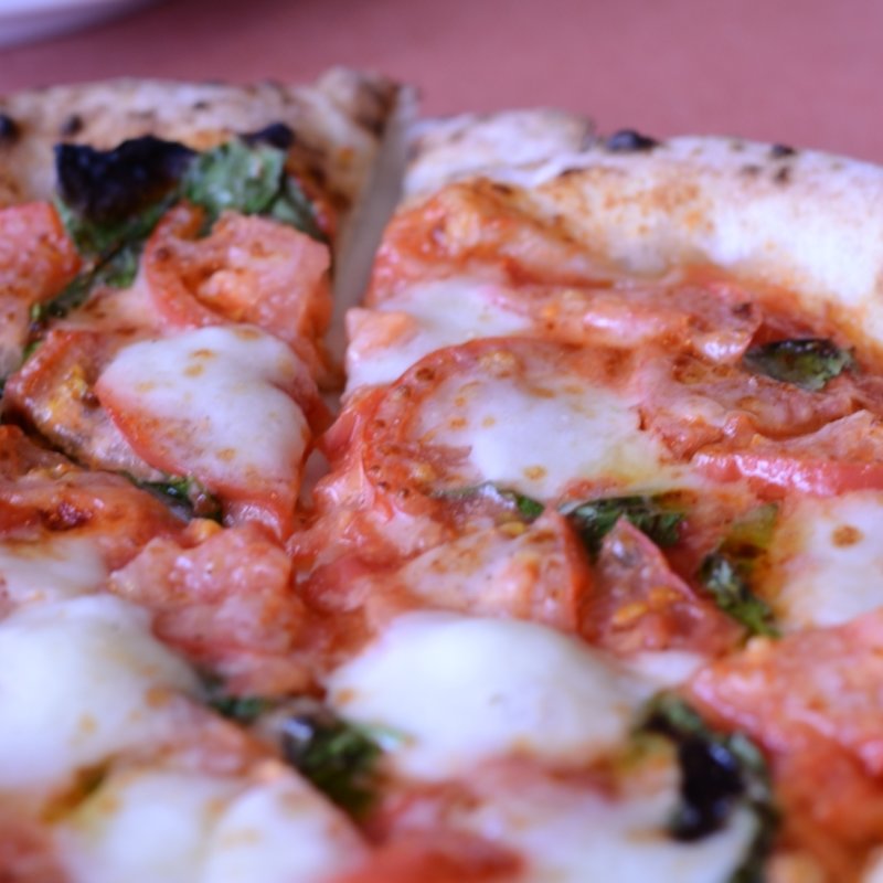 フルーツトマトのマルゲリータピザ(ピッチュ)