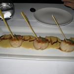 Sauteed scallops with foie gras teriyaki sauce