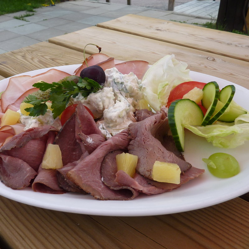 ランチ（ローストビーフ盛り合わせ）(Rastastugan)