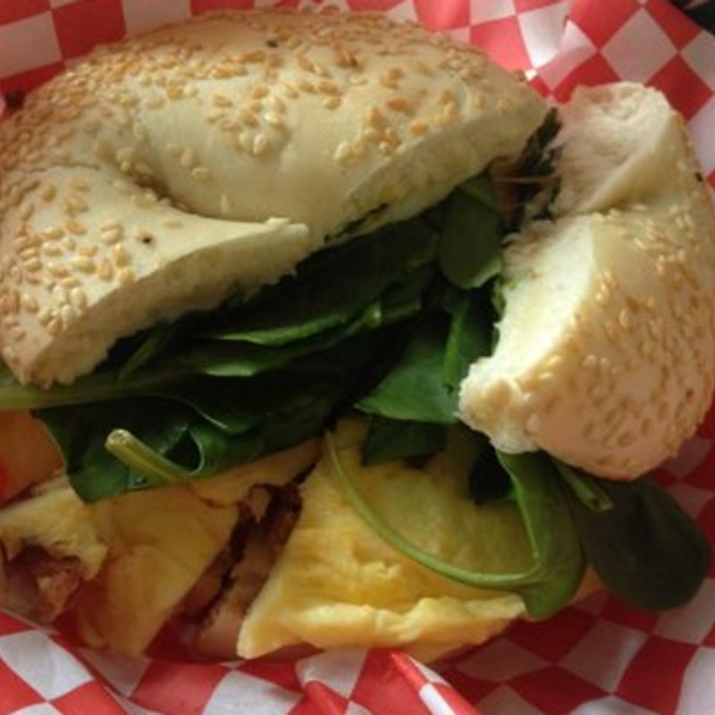 Breakfast Bagel(Bogart's Cafe)