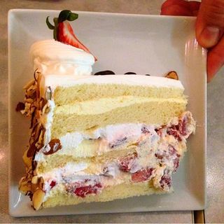 Strawberry shortcake(Cafe Laufer)