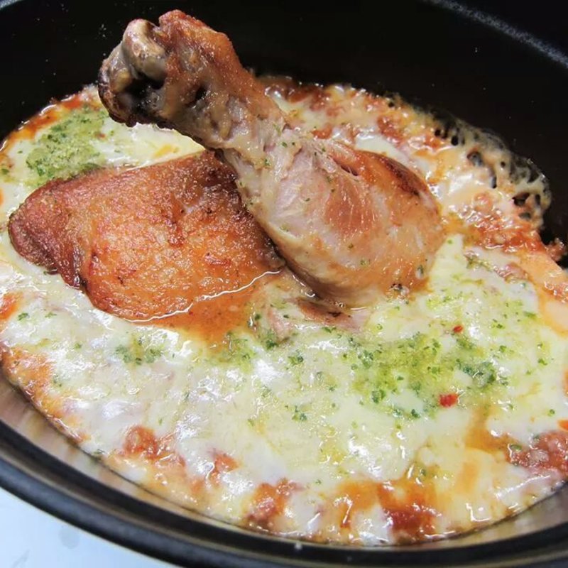 那須鶏骨付きもものコンフィとマッシュポテト(下野農園 )