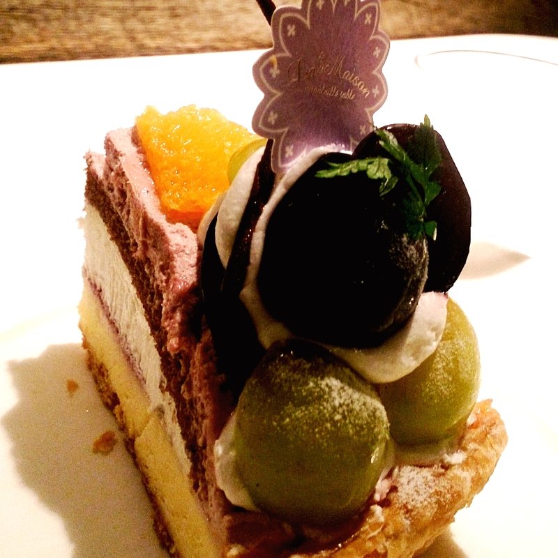 葡萄のタルト(ラ・メゾン アンソレイユターブル パティスリー ルミネ立川店 （La Maison ensoleille table）)