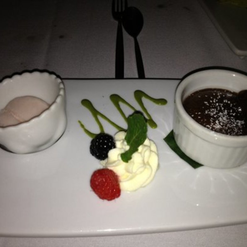 Some molten chocolate dessert(Megu)