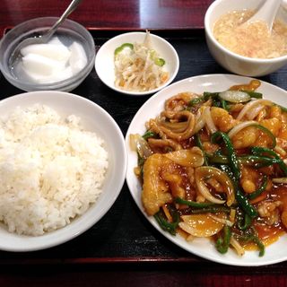 糖醋魚片定食(白身魚の甘酢ソースかけ)(徐福苑 )