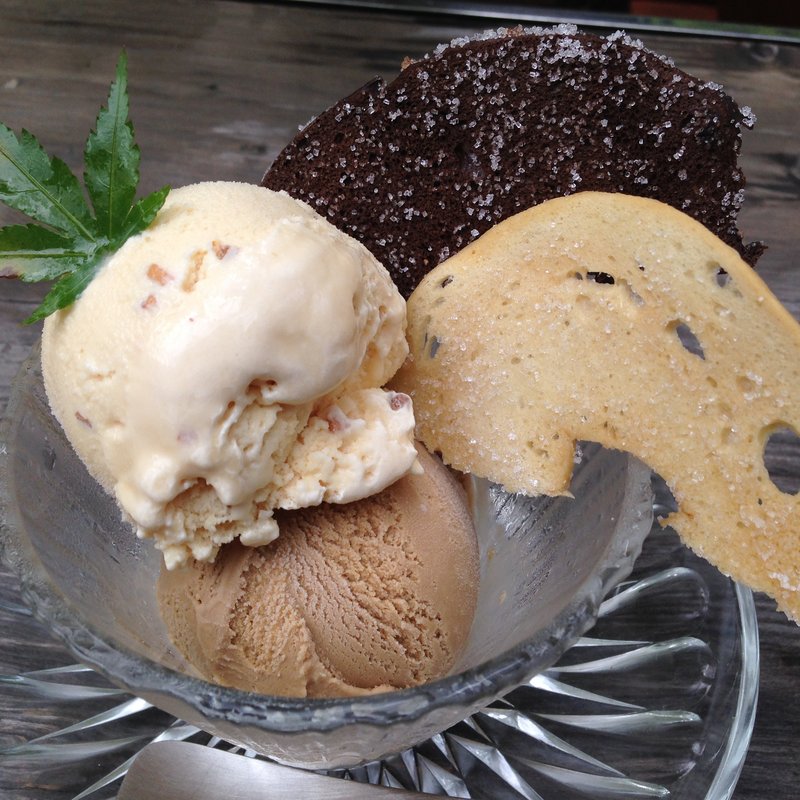 アイスクリーム・こがしバター＆カプチーノ(JURIN's GEO （ジュリンズ ジオ【旧店名】樹林会　花散る里）)