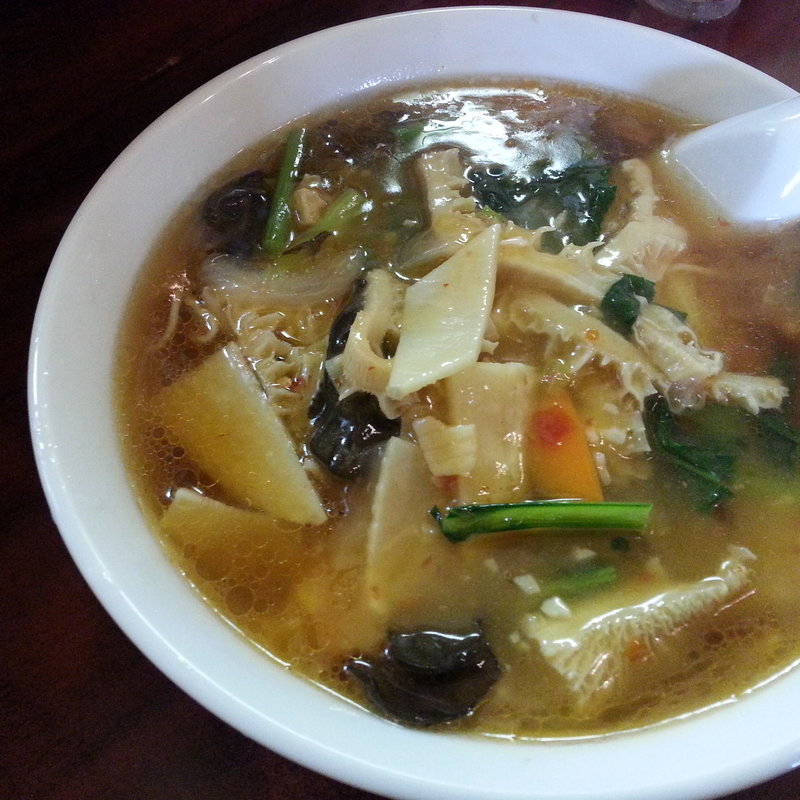 牛モツソバ(李園(リエン))