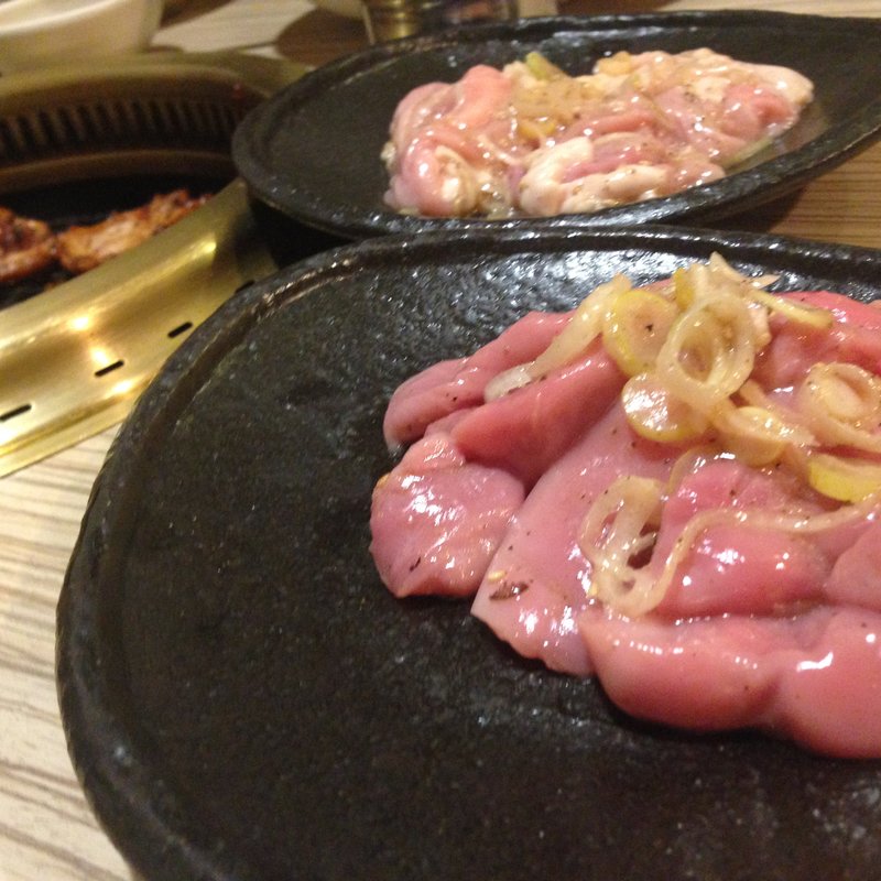 小袋(焼肉 三水苑 東口店 （サンスイエン）)