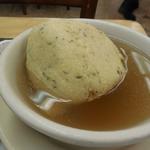 Matzo ball soup(Katz's Delicatessen)