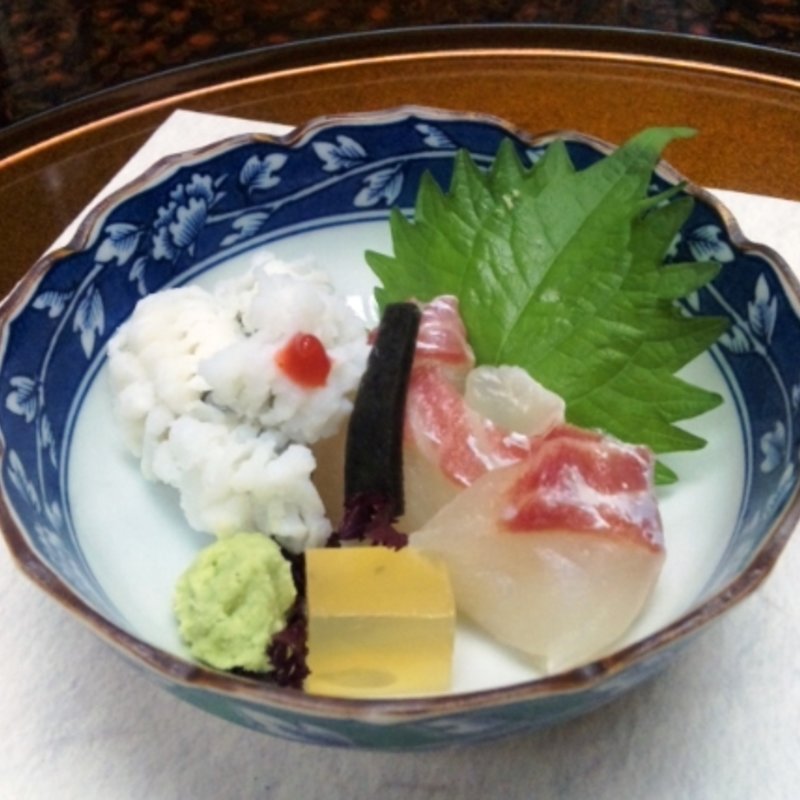 お造り（鯛・ハモ）(京料理 京の宿菊水)
