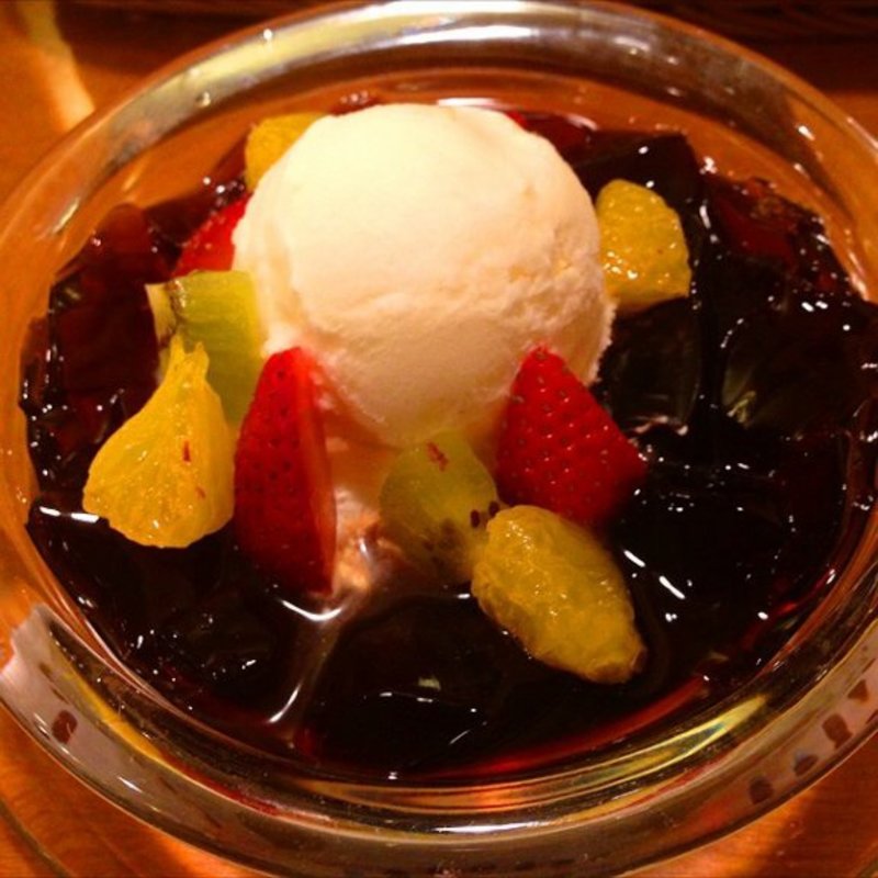 コーヒーゼリーパフェ(喫茶館 英國屋倶楽部 )