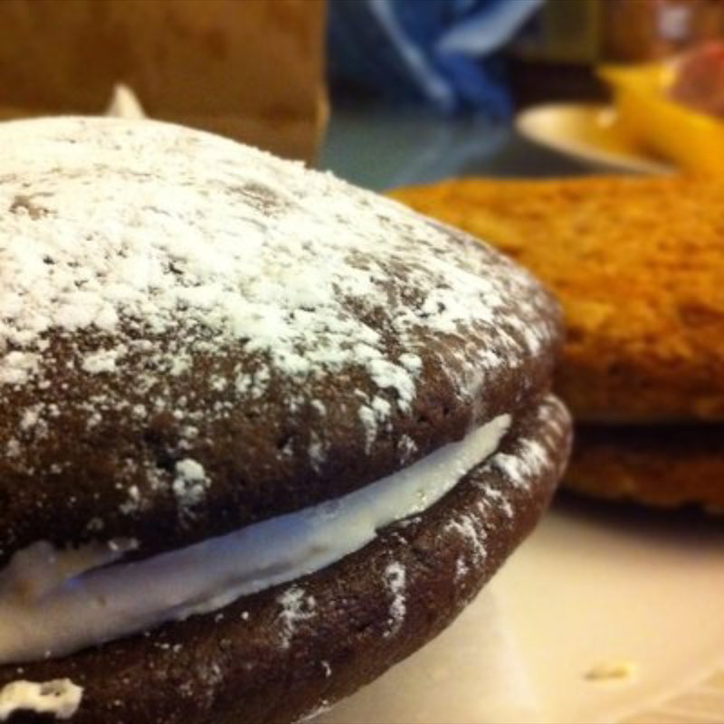 Chocolate Whoopie Pie(Sweetie Pies)