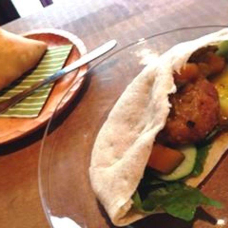 ピタサンド　ベジワンサモサ(べジワンフーズ)