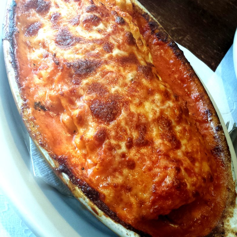 Sausage and onion lasagna(Lasagna Ristorante)