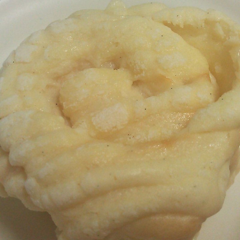 六甲山麓ミルククリームパン(ニューヨークストア 住吉店)