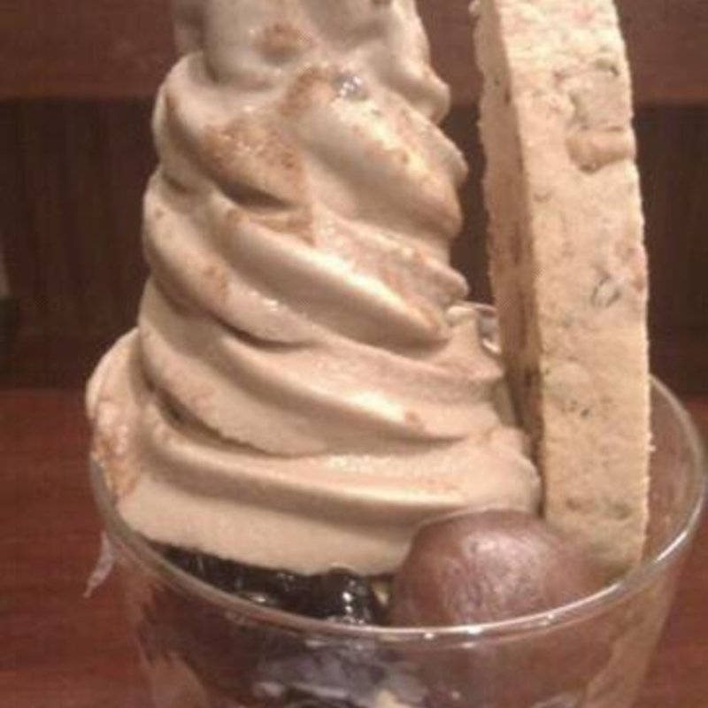 カプチーノパフェ(前田珈琲 本店 （マエダコーヒー）)