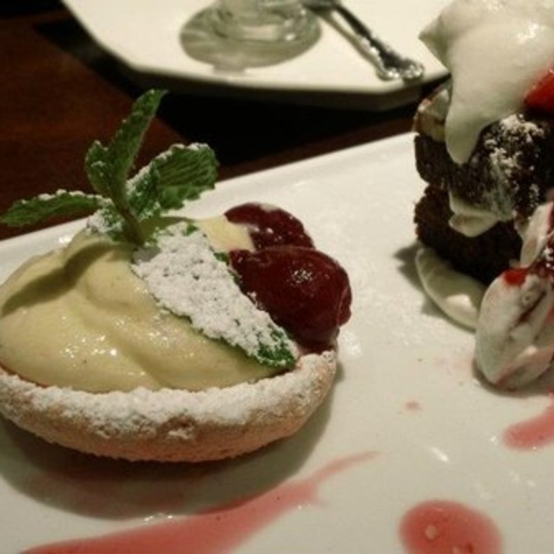 dessert course #2 with black tea (custard in cookie  brownie)(Cha-An)