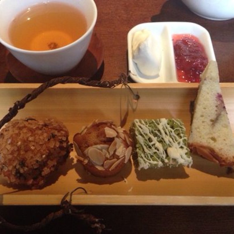 Afternoon tea set(Cha-An)