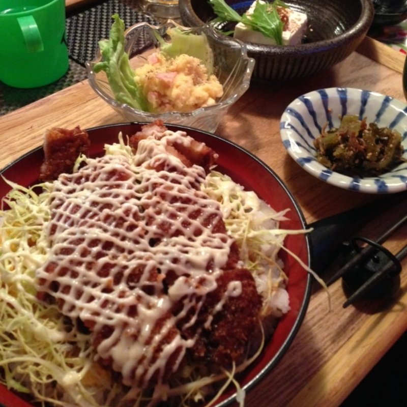 ソースかつ丼定食(元町Ｕｍａｈａｌｏ)