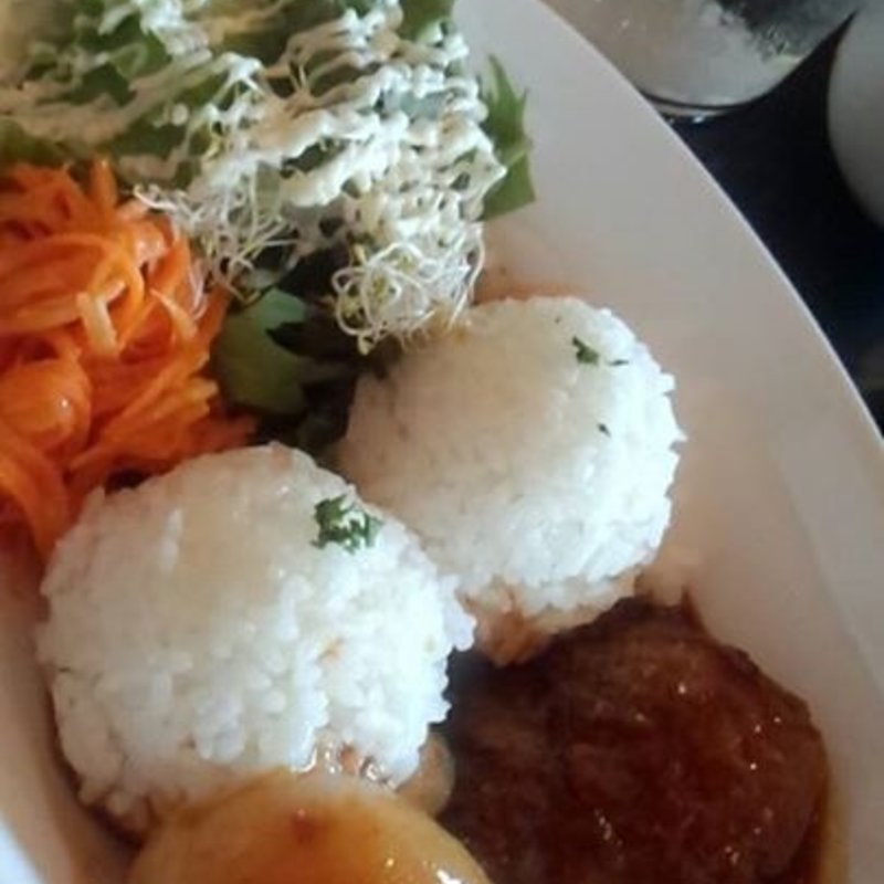 ロコモコ丼(cafe akaaka)