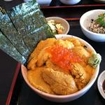 うにといくら丼(Izakaya Sakura)