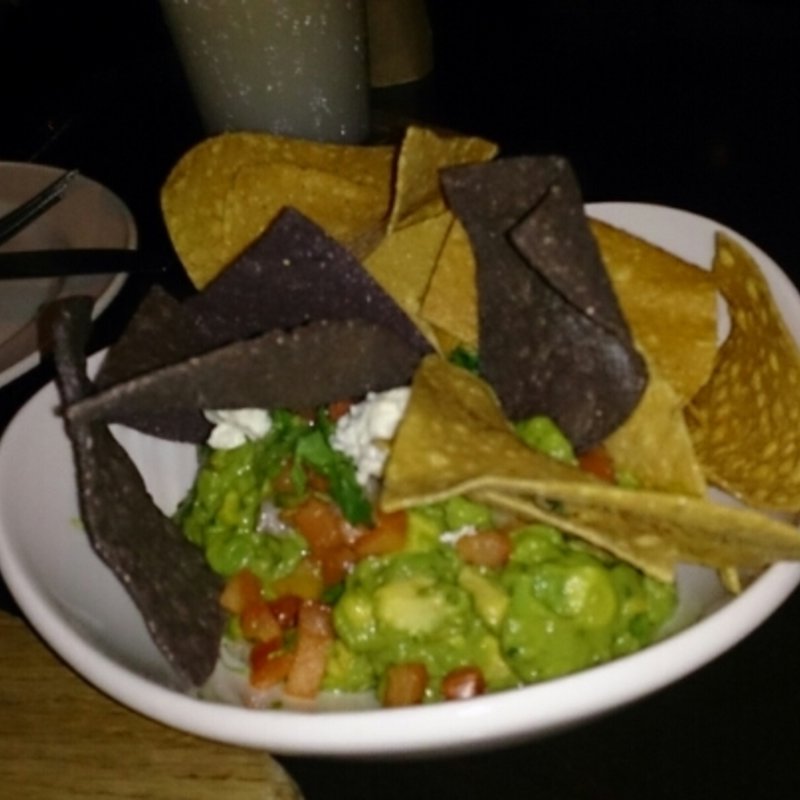 ワカモレチップス(Yard house waikiki)