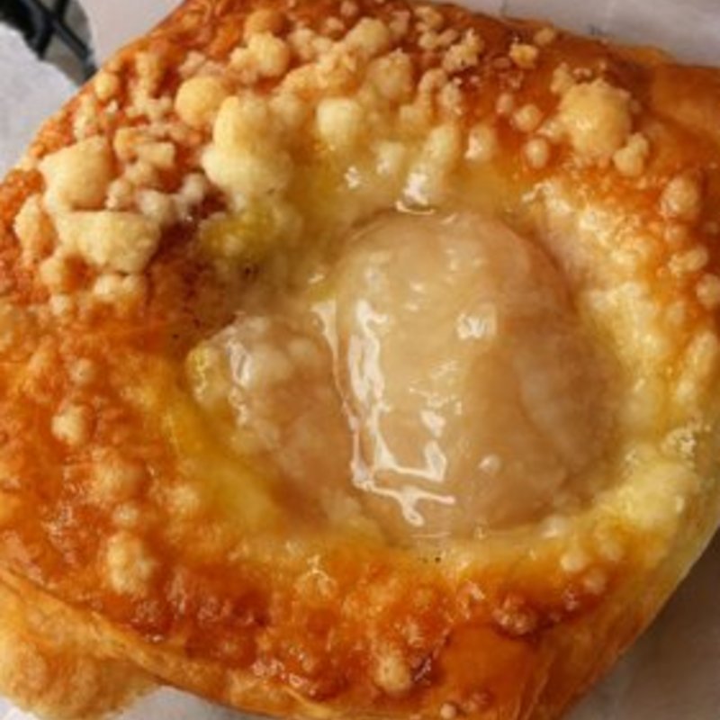 Lychee Danish(Fendu Boulangerie)