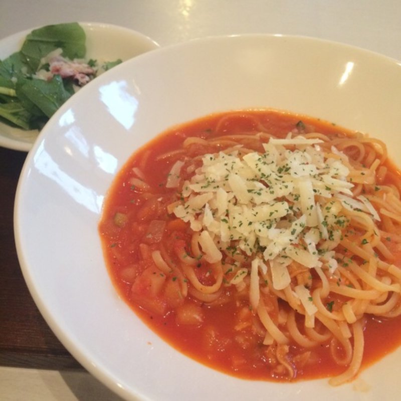 夏野菜とあさりのトマトソースパスタ(炭焼牛たん東山 仙台本店別館 )