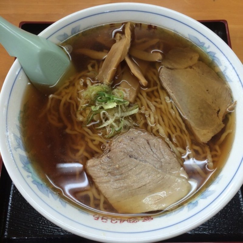 酒田ラーメン(三日月軒 駅東店)