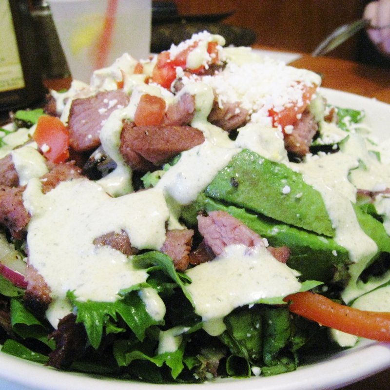 STONEFIRE’S BBQ CHOPPED SALAD(Stonefire Grill)