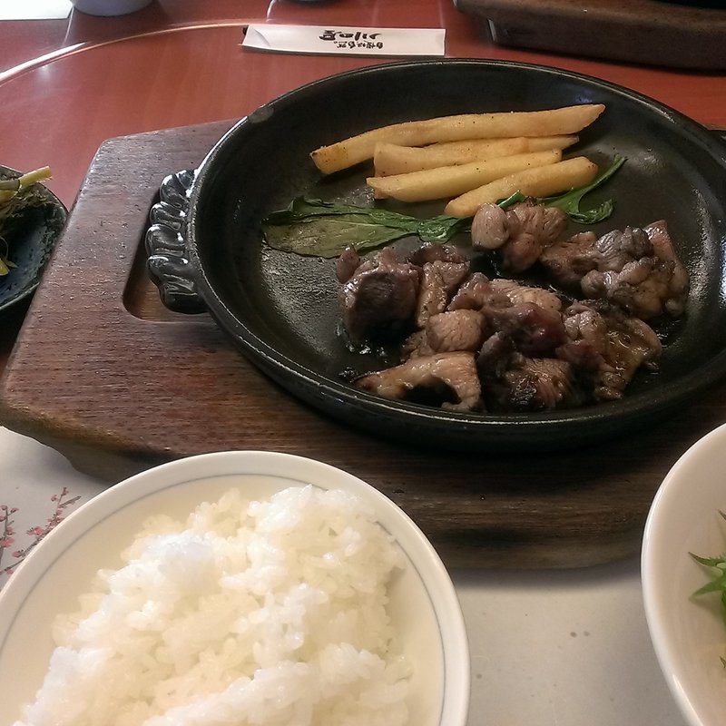 地鶏定食(川田屋)