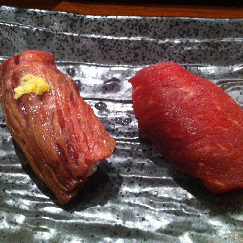 赤身と中落ち(肉寿司 大井町店 )