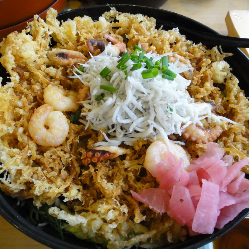 しらすのかき揚げ丼(とびっちょ)