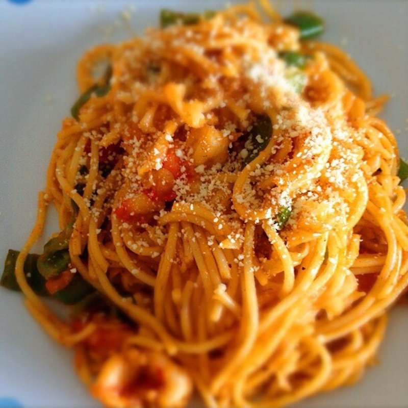 ぷりぷりエビのミートソースパスタ(自家製生パスタ専門店 木本屋 )