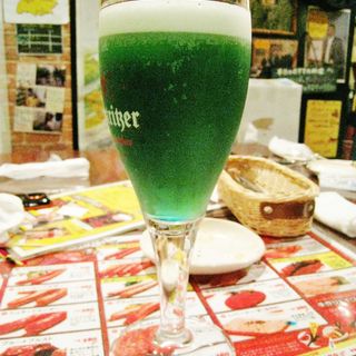 緑のビール(ばんざい 本店)