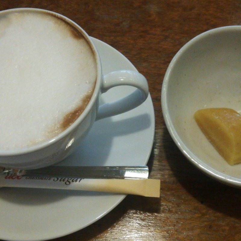 カフェラテ(マカプーカフェ )