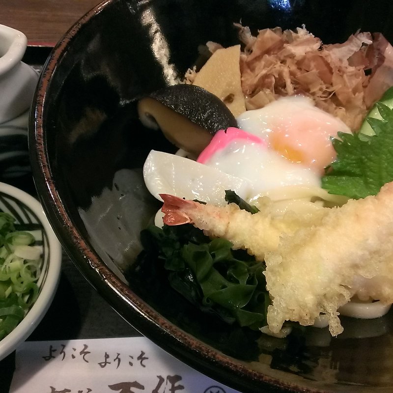 ぶっかけうどん(麺坊万作 南花台本店)