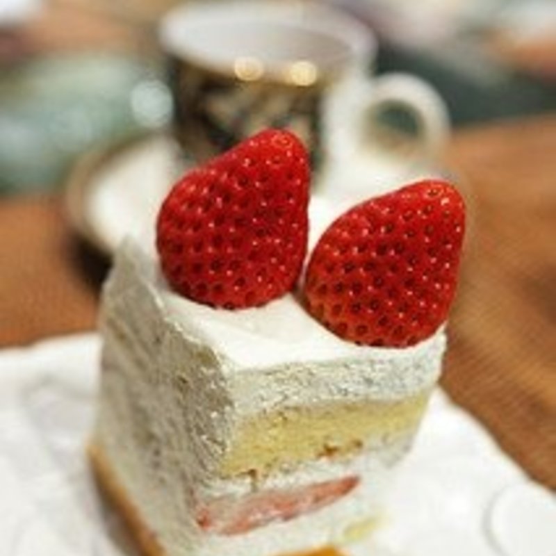 ショートケーキ(パティスリー・カフェ・ウフレ)