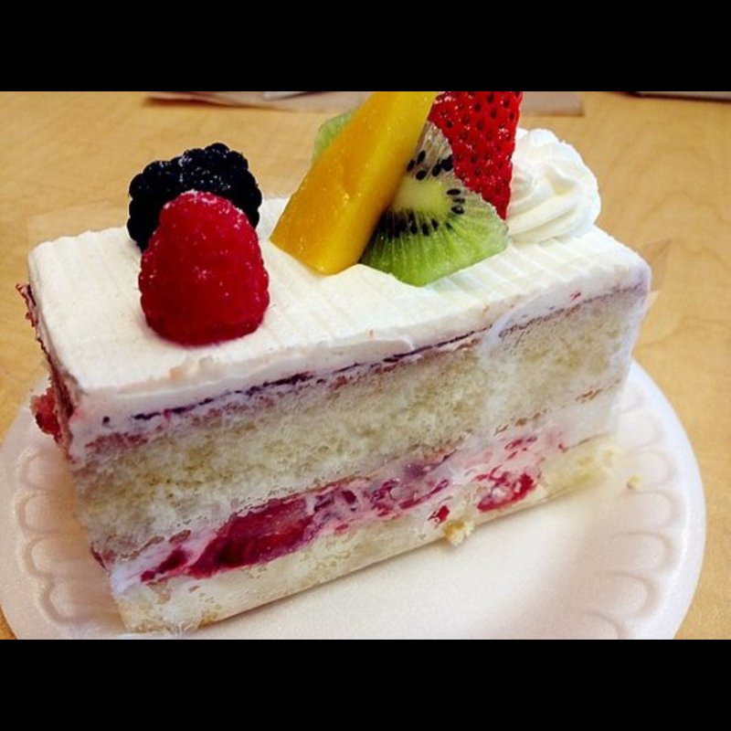 Strawberry Shortcake(SCHUBERTS BAKERY)
