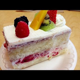 Strawberry Shortcake(SCHUBERTS BAKERY)